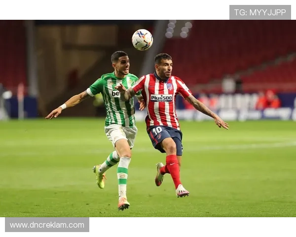 皇冠比分网专业提供足球赛事比分直播，满足不同用户的观看需求